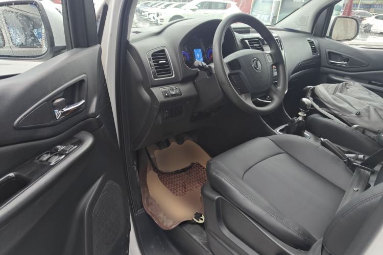 Used FORTHING F600 2018 F600L 2.0L Comfort Model Interior 3