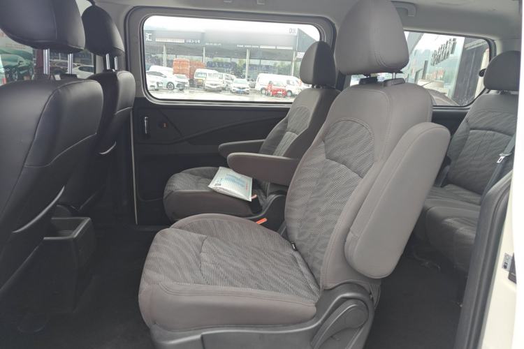 Used FORTHING F600 2018 F600L 2.0L Comfort Model Interior 4