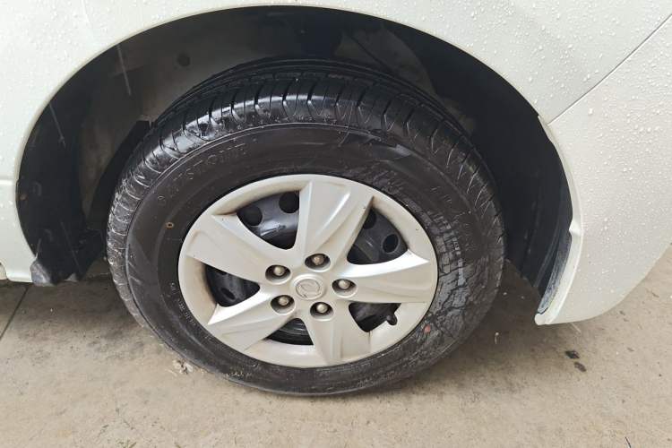 Used FORTHING F600 2018 F600L 2.0L Comfort Model Right Front Wheel Hub
