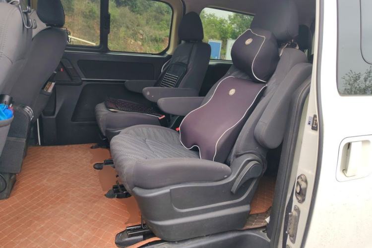 Used FORTHING F600 2019 F600L 2.0L Luxury 7-Seater Left Rear Seat