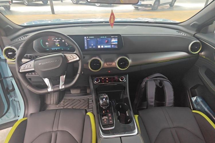 Used FORTHING Friday 2023 630 Ultra Center Console
