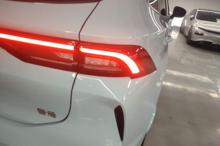 Used FORTHING Friday 2023 430 Pro+ Exterior 6