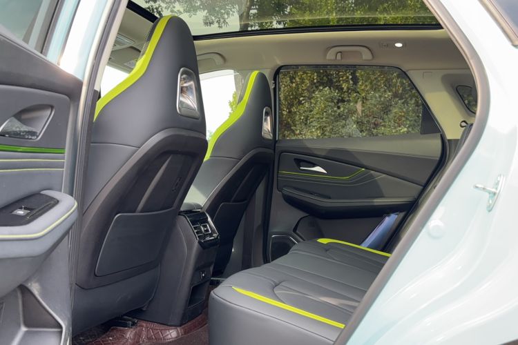 Used FORTHING Friday 2023 430 Pro Interior 3