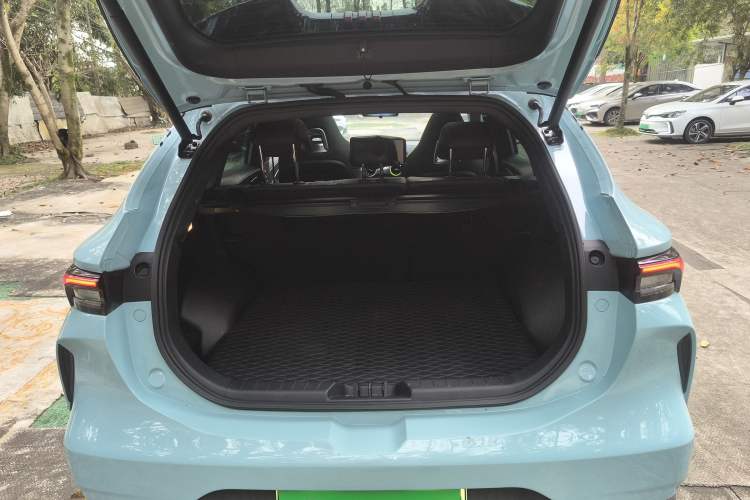Used FORTHING Friday 2023 630 Ultra Trunk