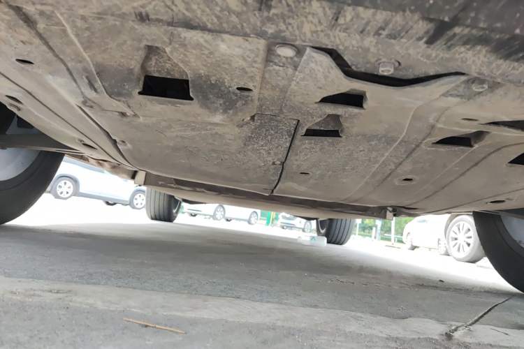 Used FORTHING Friday 2023 430 Elite Chassis Front