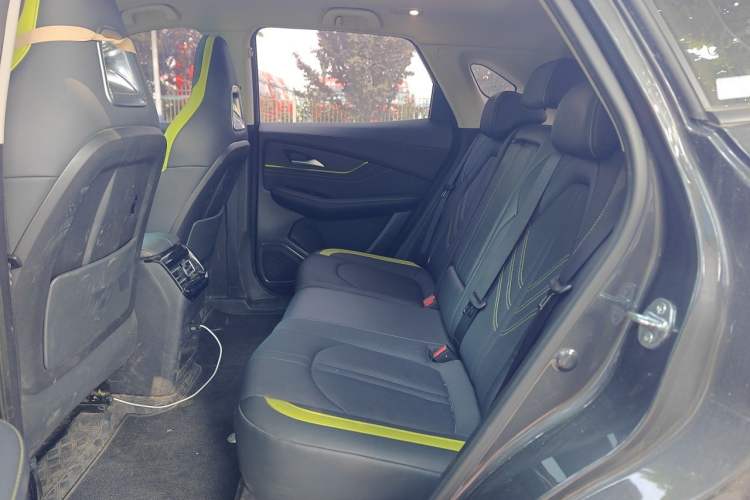 Used FORTHING Friday 2023 430 Elite Left Rear Seat