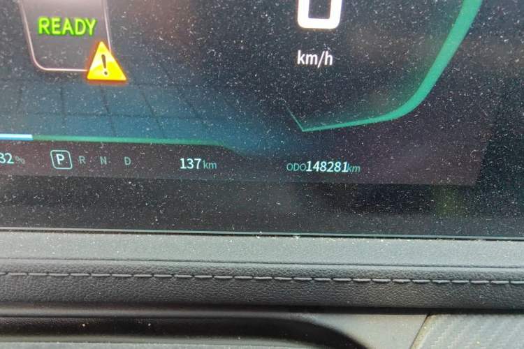 Used FORTHING Friday 2023 430 Elite Odometer Close Up