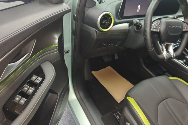 Used FORTHING Friday 2023 630 Ultra Interior 3