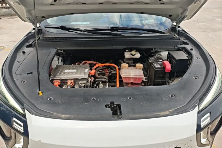 Used FORTHING Friday 2023 430 Elite Engine Bay