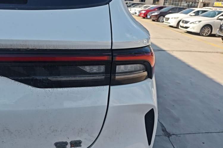 Used FORTHING Friday 2023 430 Elite Exterior 3