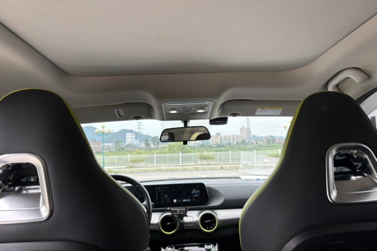 Used FORTHING Friday 2023 430 Elite Interior 6