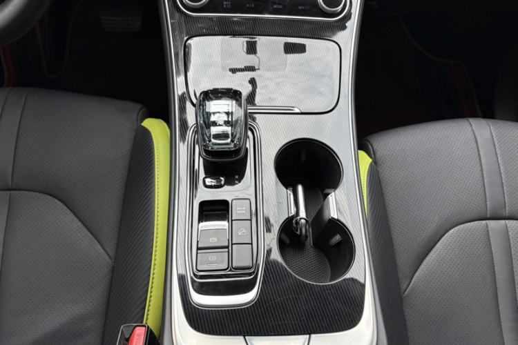 Used FORTHING Friday 2023 430 Elite Interior 8