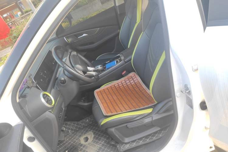 Used FORTHING Friday 2023 430 Elite Left Front Seat