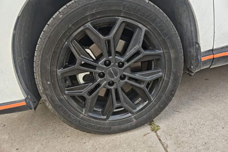 Used FORTHING Friday 2023 430 Elite Left Front Wheel Hub