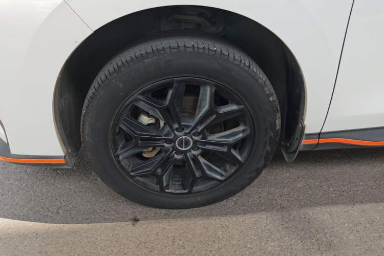 Used FORTHING Friday 2023 430 Pro Left Front Wheel Hub