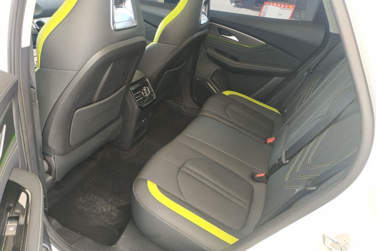 Used FORTHING Friday 2023 430 Elite Left Rear Seat