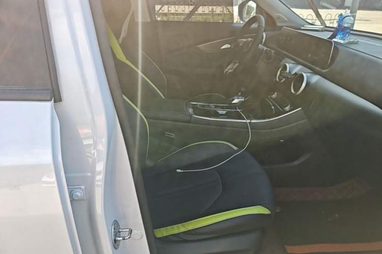 Used FORTHING Friday 2023 430 Elite Right Front Seat