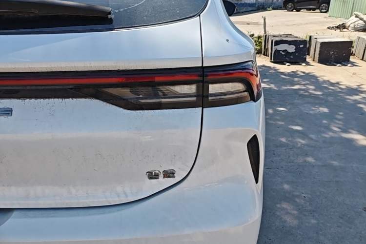 Used FORTHING Friday 2023 430 Elite Right Rear Taillight