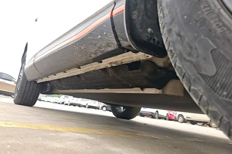 Used FORTHING Friday 2023 430 Elite Right Side Sill