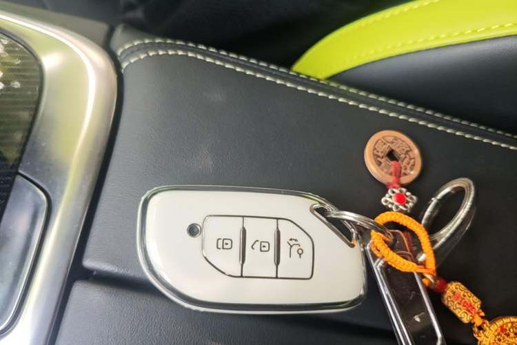 Used FORTHING Friday 2023 430 Elite Vehicle Key