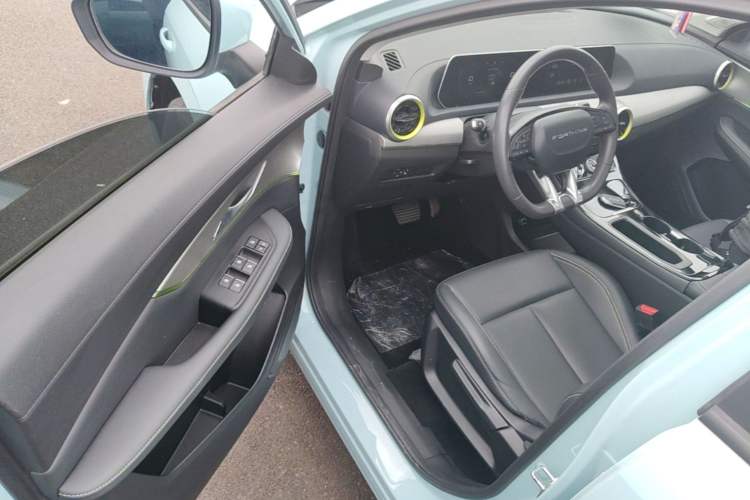 Used FORTHING Friday 2024 410+ Driver Seat