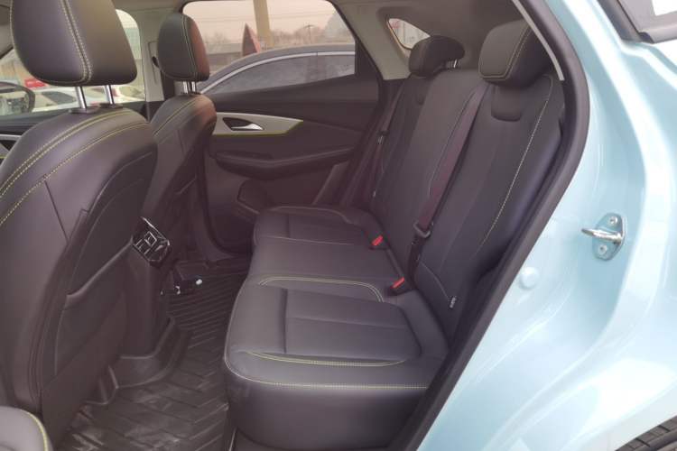 Used FORTHING Friday 2024 410+ Left Rear Seat