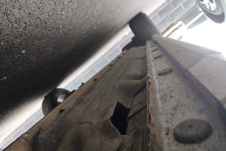 Used FORTHING Friday 2024 410+ Right Side Sill