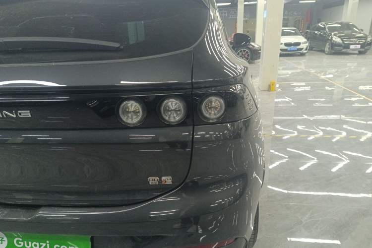 Used FORTHING Friday 2024 410 Performance Edition Exterior 6