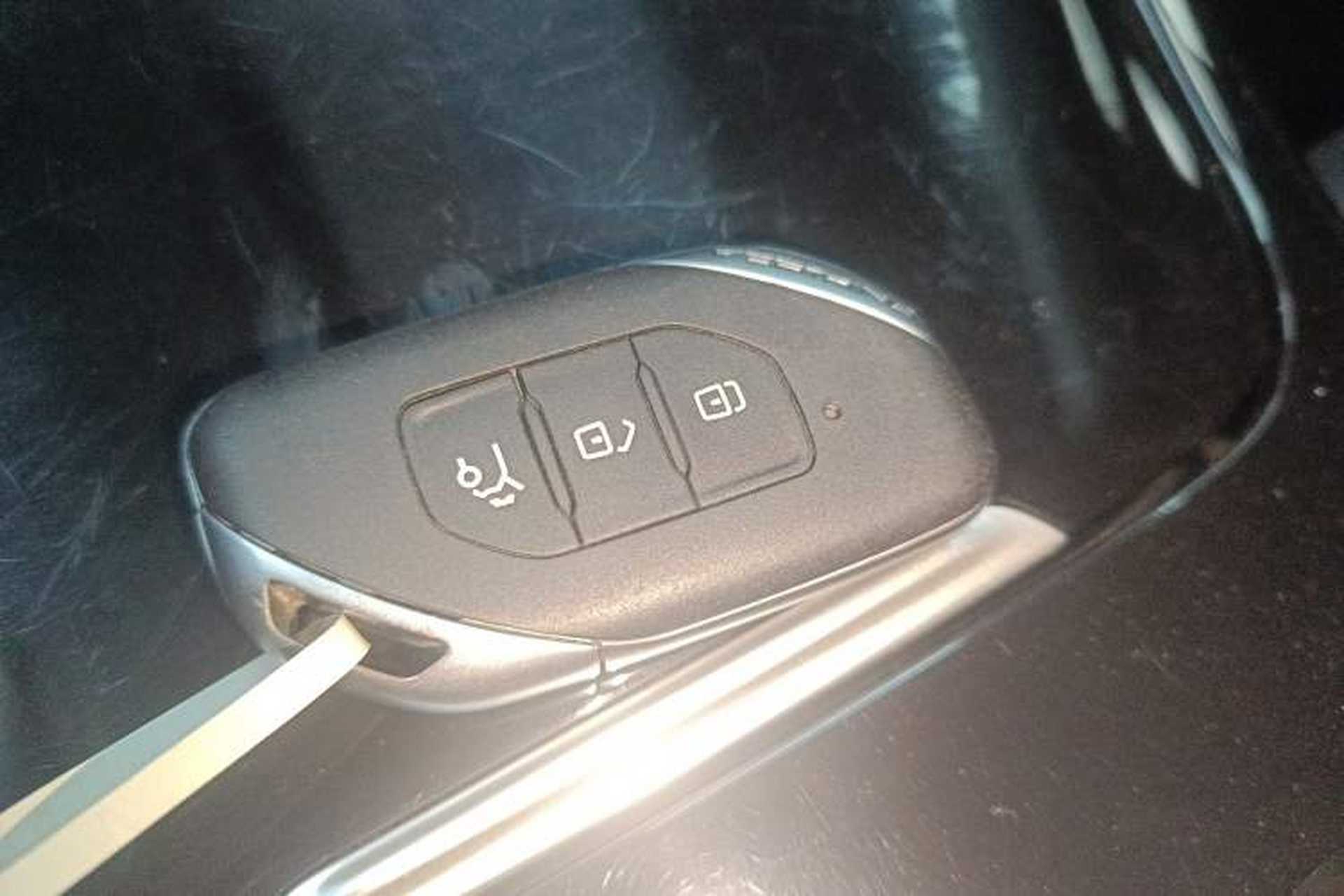Used FORTHING Friday 2024 410 Performance Edition Interior 1