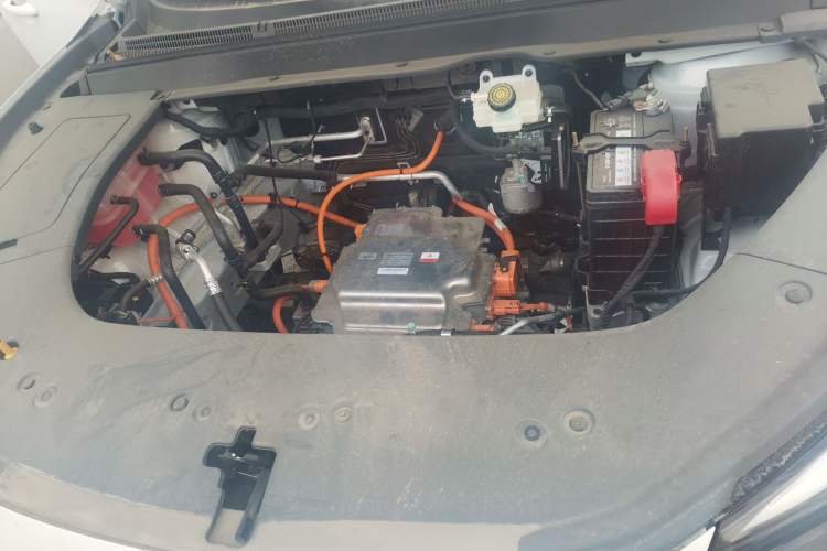 Used FORTHING Friday 2024 410+ Engine Bay
