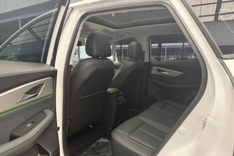 Used FORTHING Friday 2024 410+ Exterior 4