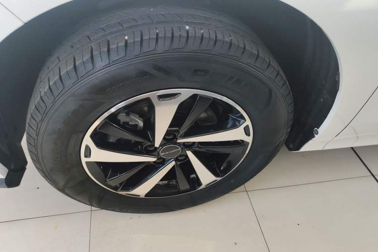 Used FORTHING Friday 2024 410+ Exterior 7