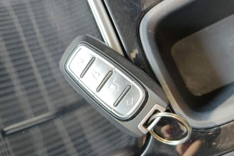 Used FORTHING Friday 2024 410 Performance Edition Interior 1