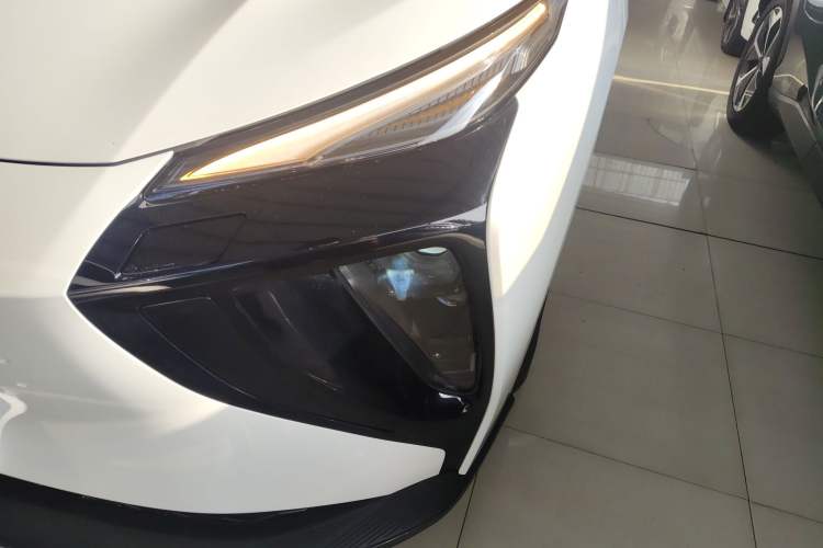 Used FORTHING Friday 2024 410+ Left Front Headlight