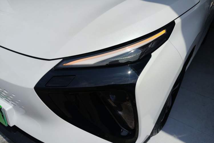 Used FORTHING Friday 2024 410+ Left Front Headlight