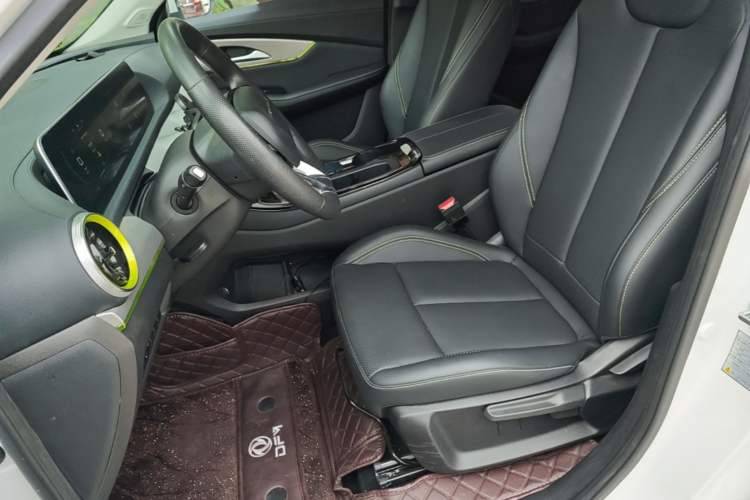 Used FORTHING Friday 2024 410 Performance Edition Left Front Seat