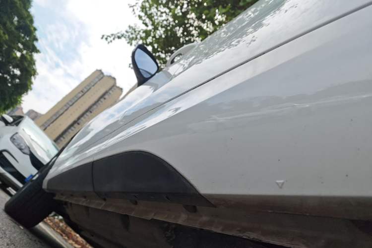 Used FORTHING Friday 2024 410 Performance Edition Left Side Sill