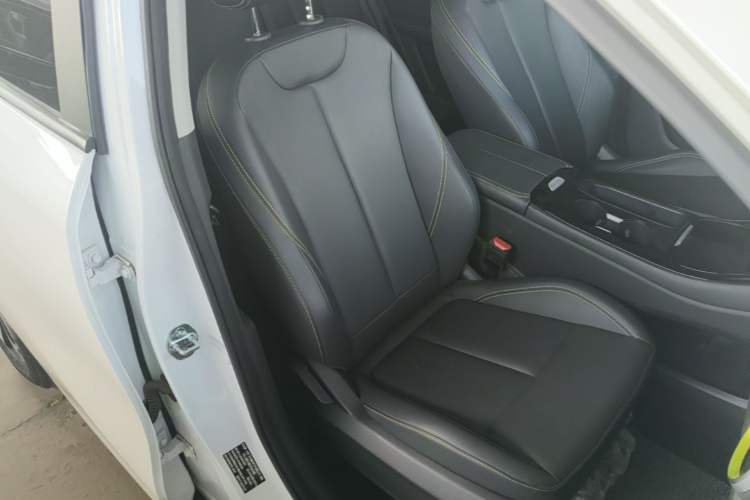 Used FORTHING Friday 2024 410+ Right Front Seat