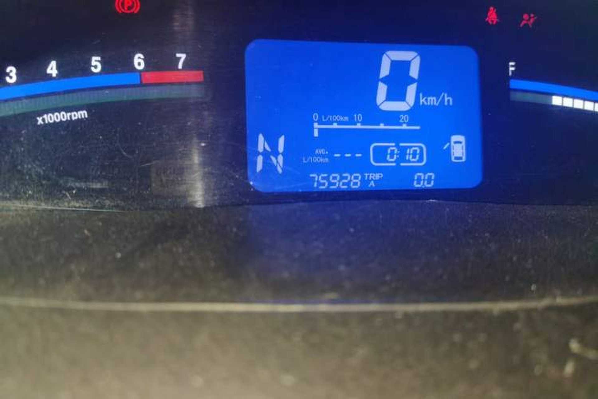 Used FORTHING Joyear 2010 1.8L Manual Luxury Model Odometer Close Up