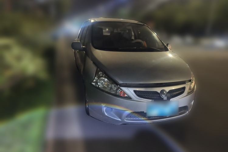 Used FORTHING Joyear 2010 1.5L Manual Luxury Edition Front Right 45 Deg