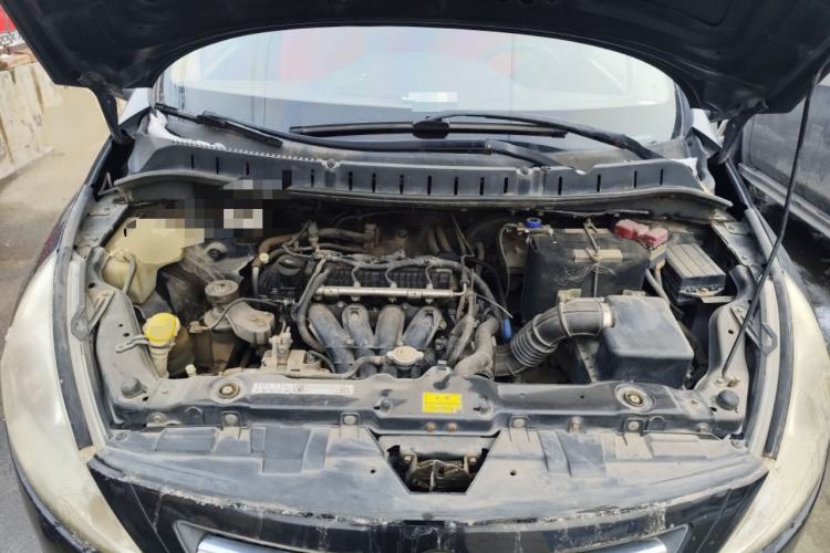 Used FORTHING Joyear 2011 1.5L Manual Luxury Version Engine Bay