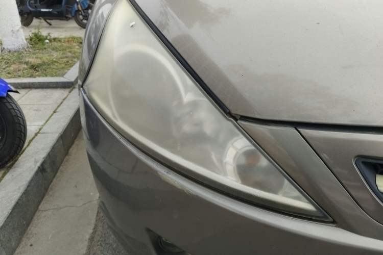 Used FORTHING Joyear 2011 1.5L Manual Luxury Edition Right Front Headlight