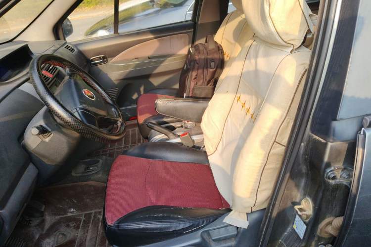 Used FORTHING Joyear 2011 LV 1.5L Manual Comfort Model Left Front Seat