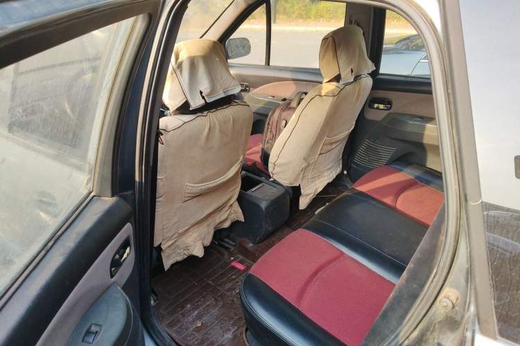 Used FORTHING Joyear 2011 LV 1.5L Manual Comfort Model Left Rear Seat
