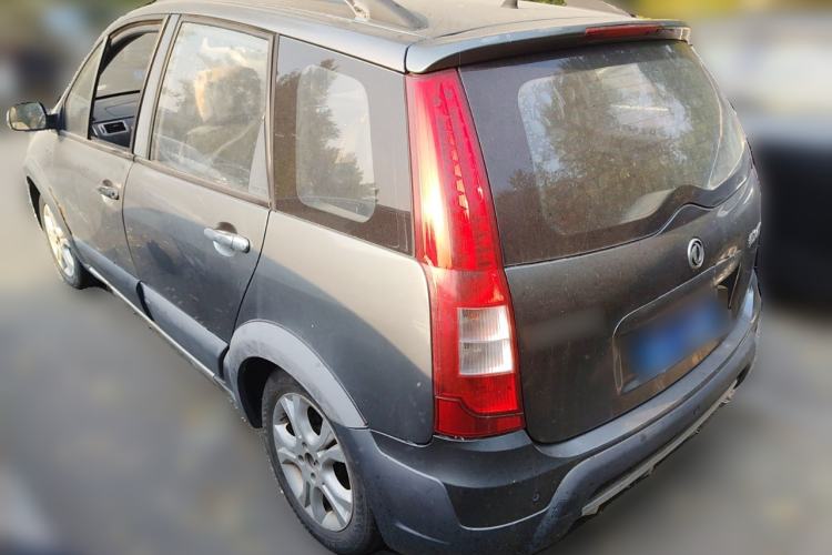 Used FORTHING Joyear 2011 LV 1.5L Manual Comfort Model Rear Left 45 Deg