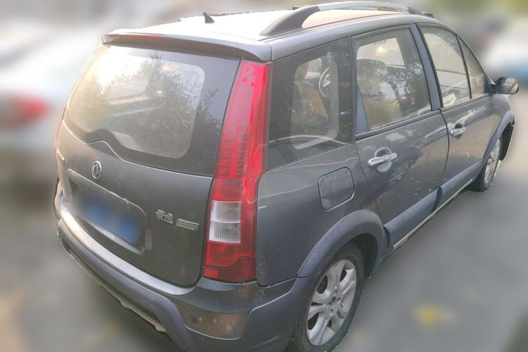 Used FORTHING Joyear 2011 LV 1.5L Manual Comfort Model Rear Right 45 Deg
