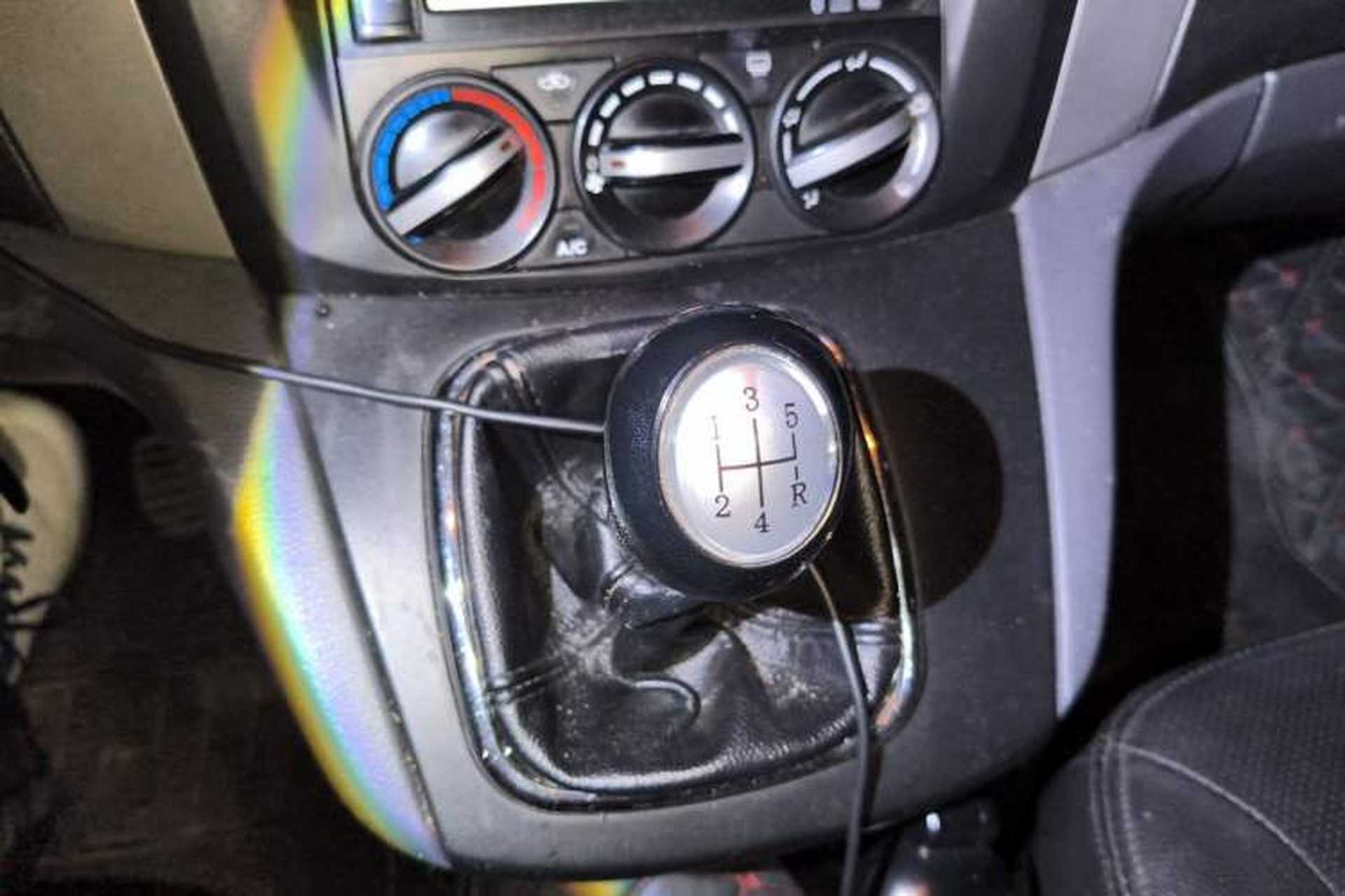 Used FORTHING Joyear 2011 1.5L Manual Luxury Version Gear Lever