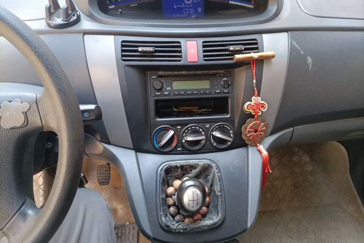 Used FORTHING Joyear 2011 LV 1.5L Manual Luxury Model Audio And AC Panel