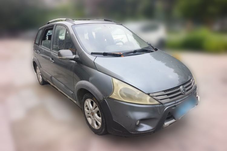 Used FORTHING Joyear 2011 LV 1.5L Manual Luxury Model Front Right 45 Deg