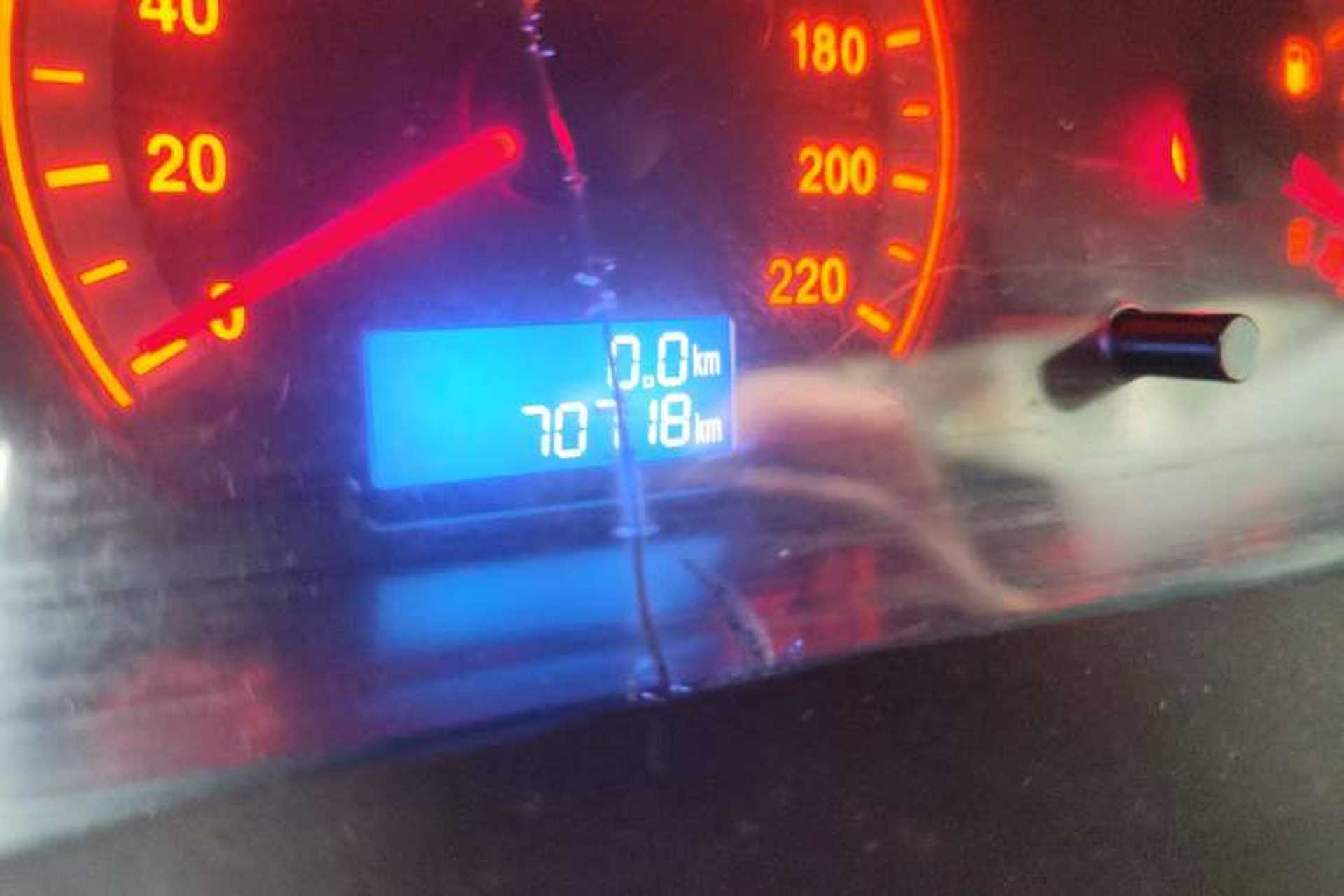 Used FORTHING Joyear 2011 1.5L Manual Standard Edition Odometer Close Up